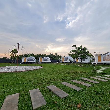 Sb Inn Phetchaburi Exteriör bild