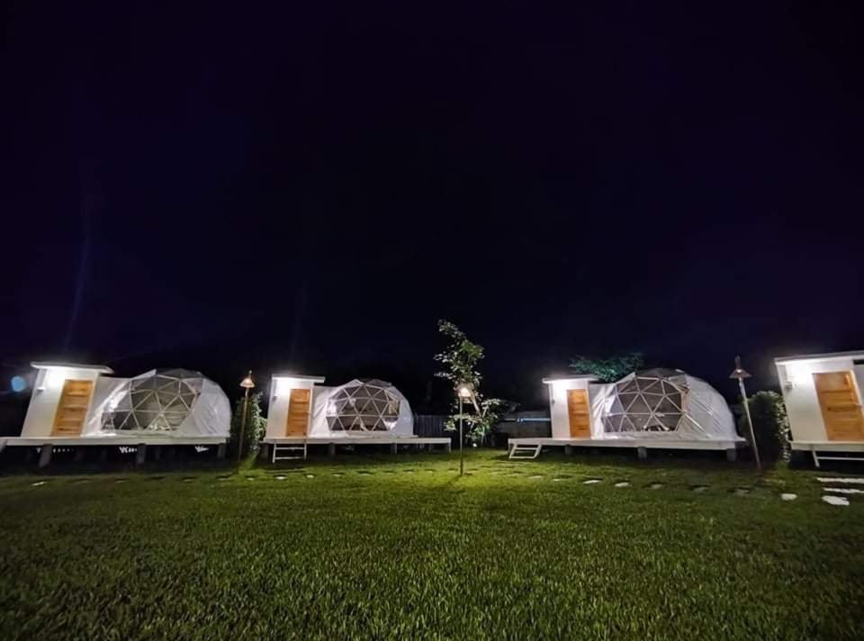 Sb Inn Phetchaburi Exteriör bild
